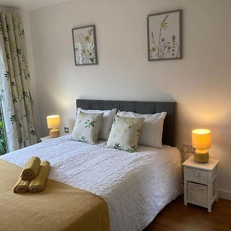 Park Cottage - Cosy 1 Bedroom Northampton Exterior photo